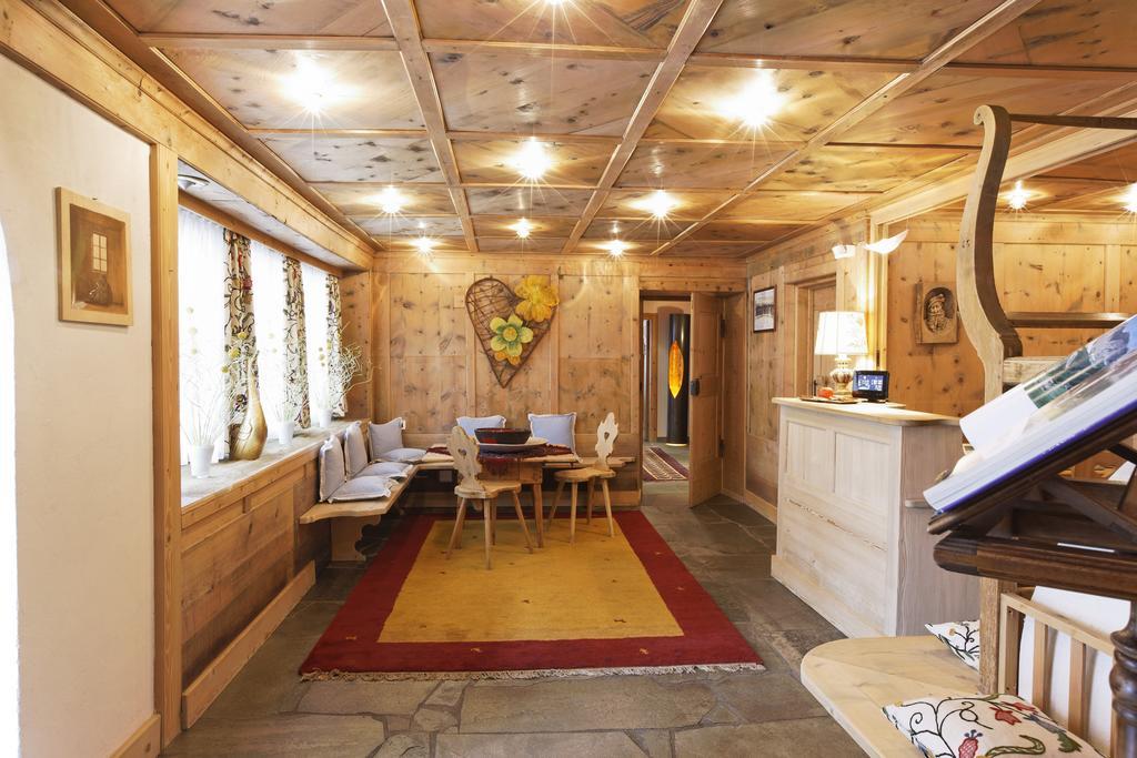 Residence Mugun Corvara In Badia Extérieur photo